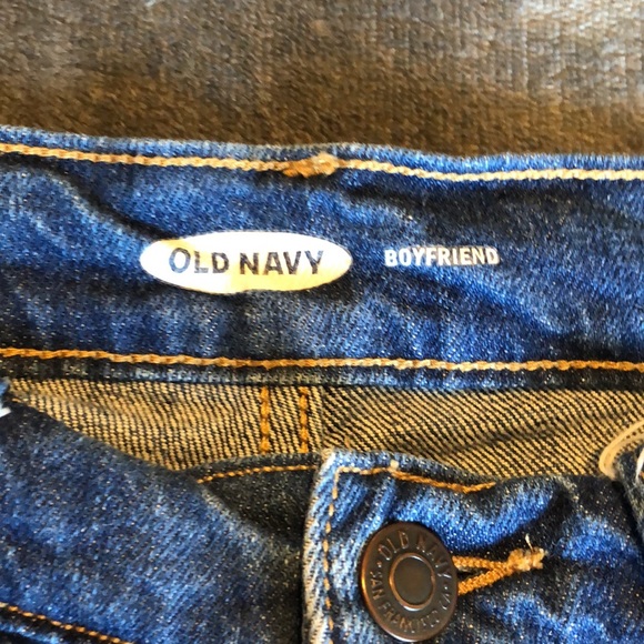 Women’s size 0 Old Navy boyfriend blue jean shorts - Picture 7 of 10